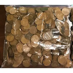 This is an unsearched bag of 500 Lincoln Wheat Cents taken from old canvas mint bags and machine counted and sorted into plastic bags of 500 coins. Example bags are shown in the photos. You may receive one of the bags in the photos, although there are man